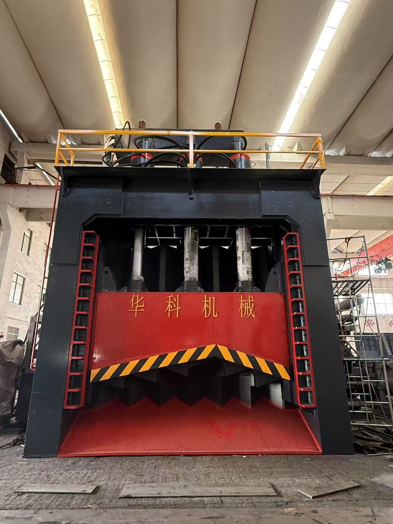 최신 회사 블로그 신제품 유압 스크랩 금속 다날 가위.