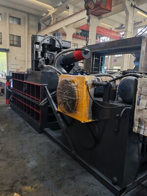 구입하다 전면 추진 Y81Q-250 수압 발레어 폐기물 야드 생산성을 향상 online manufacture