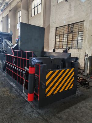 구입하다 고밀도 Y81Q-250 금속 압축기, 균일한 고철 압축 보장 online manufacture